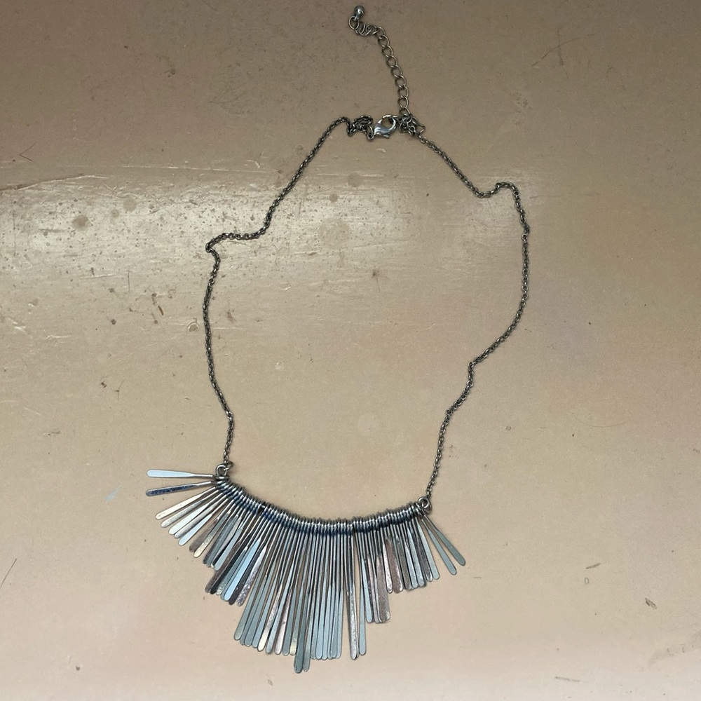 Dangly necklace.